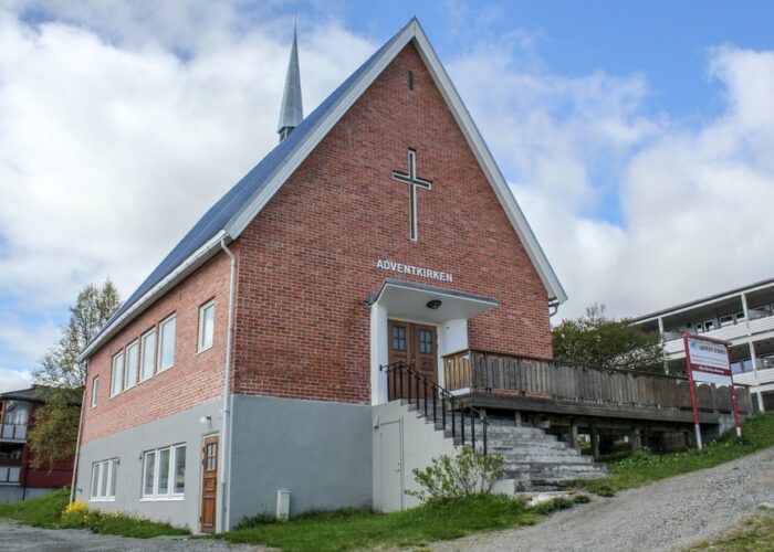 Adventistkirken Harstad - fasade